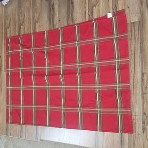 LENOX Holiday Gathering Plaid Tablecloth  - 97 x 64
